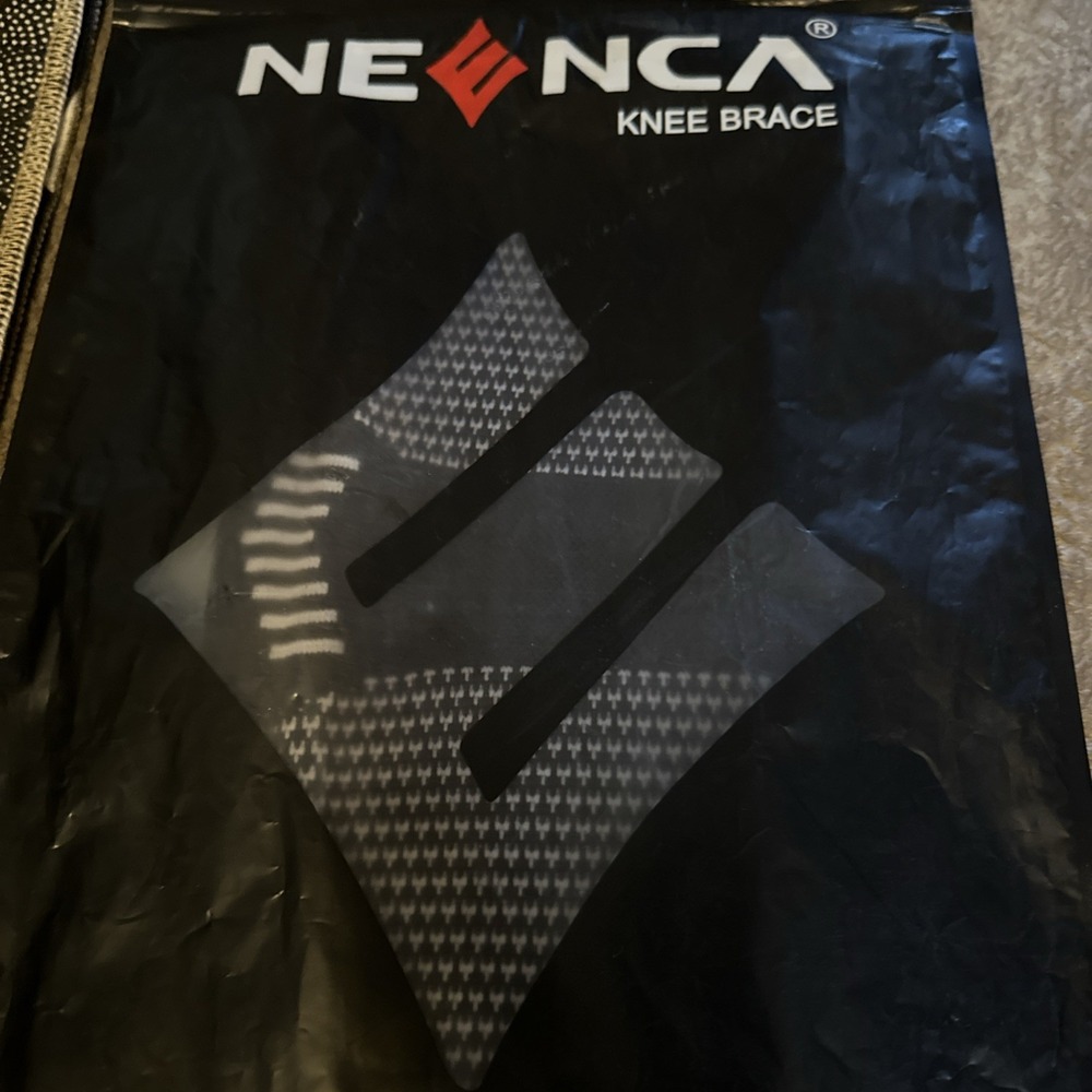 NEENCA Small Knee Brace Compression Support size M